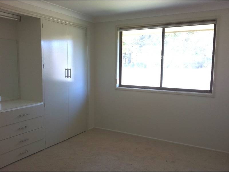 1/4 Oliver Avenue, Armidale NSW 2350