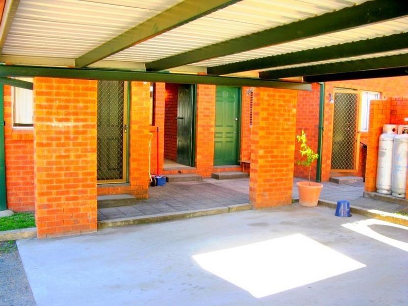 3/12 ST CUTHBERTS AVE, Armidale NSW 2350