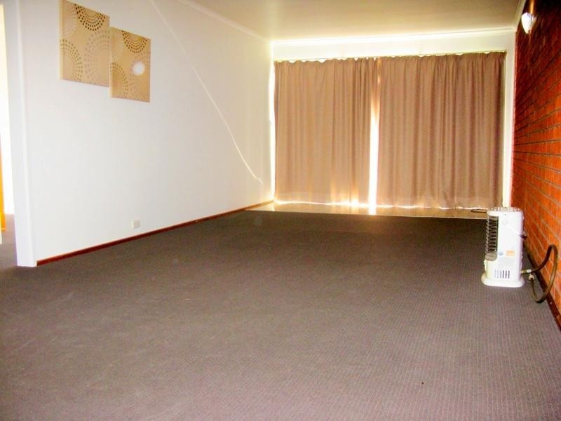 3/12 ST CUTHBERTS AVE, Armidale NSW 2350
