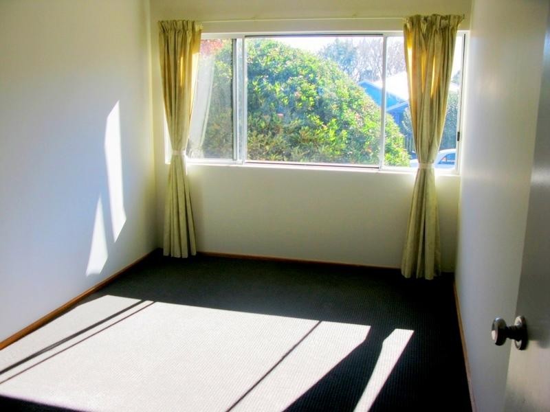 3/12 ST CUTHBERTS AVE, Armidale NSW 2350