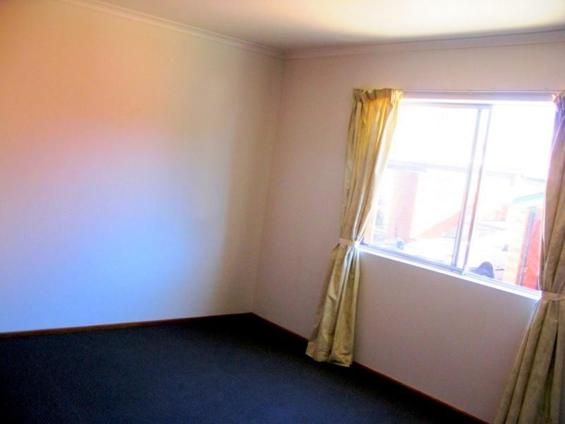 3/12 ST CUTHBERTS AVE, Armidale NSW 2350