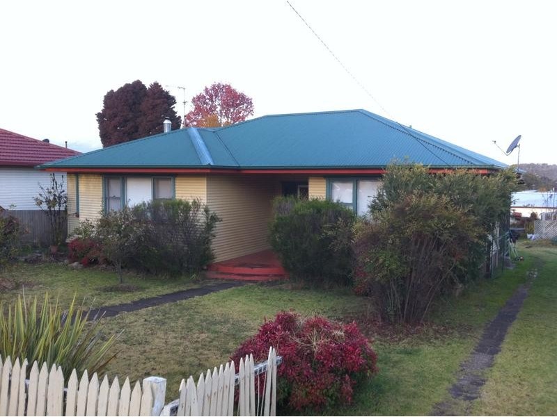 21 Rockvale Road, Armidale NSW 2350