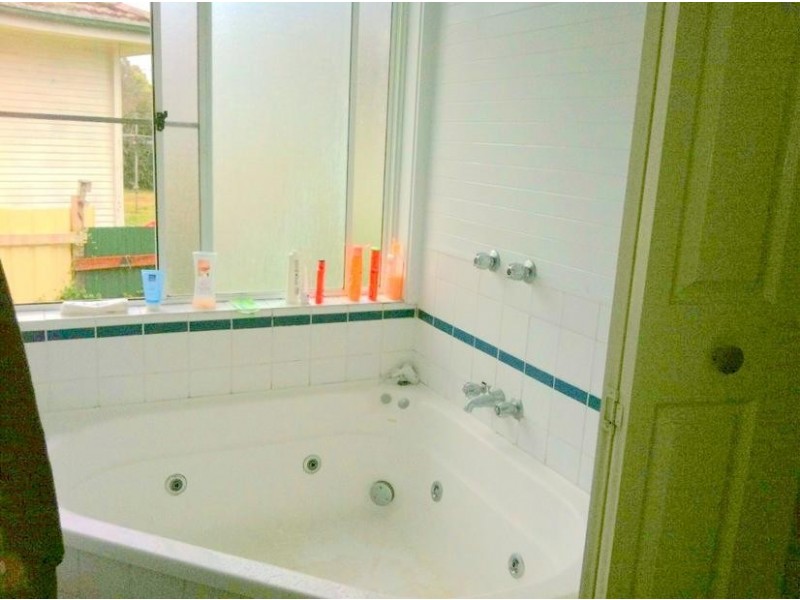 122 HANDEL STREET, Armidale NSW 2350