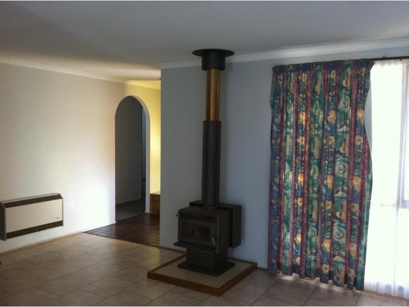 13 BREWERY LANE, Armidale NSW 2350