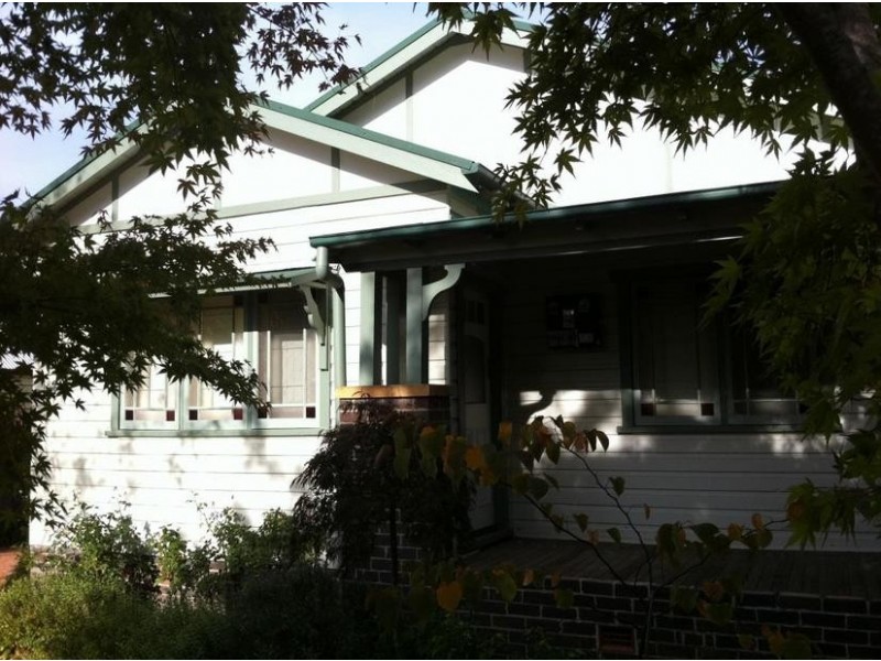 185 Marsh Street, Armidale NSW 2350