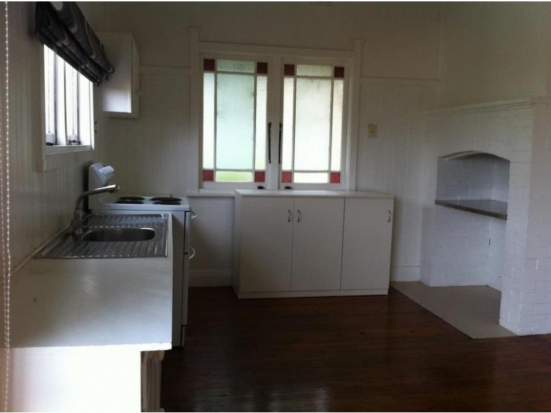 185 Marsh Street, Armidale NSW 2350