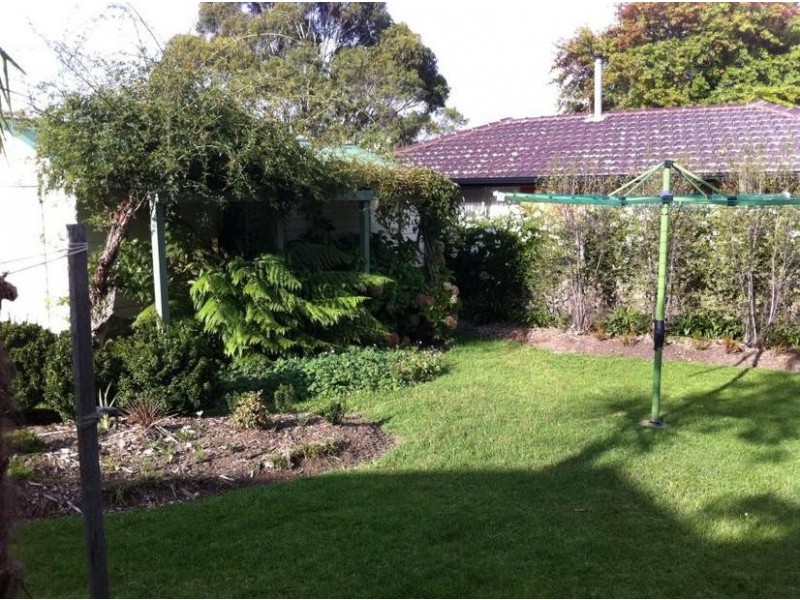 185 Marsh Street, Armidale NSW 2350