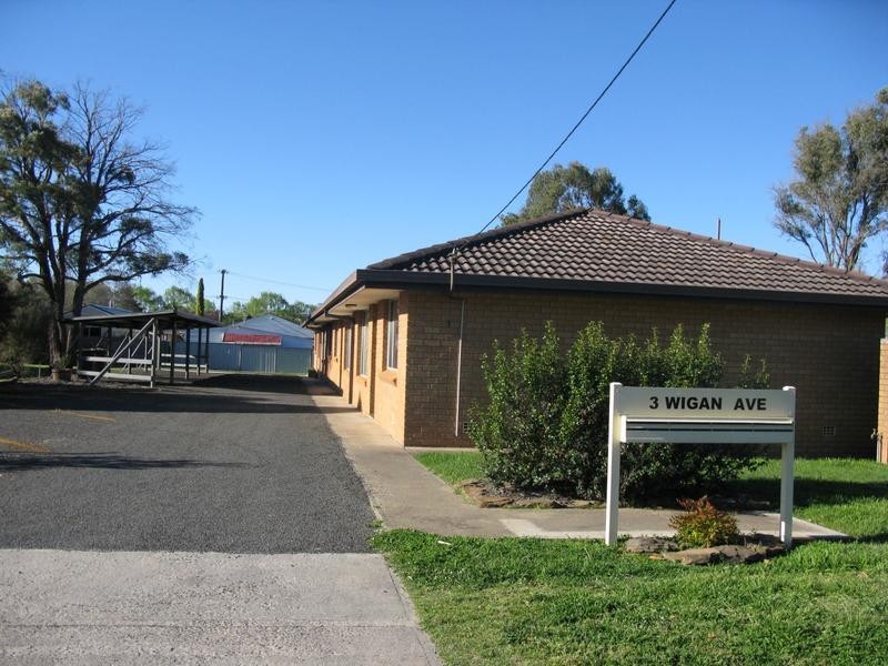 3/3 WIGAN AVE, Armidale NSW 2350
