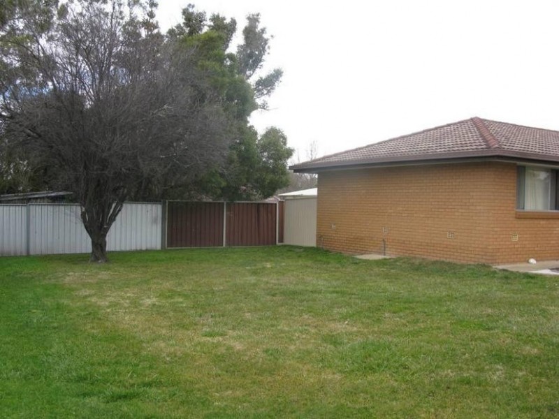 3/3 WIGAN AVE, Armidale NSW 2350