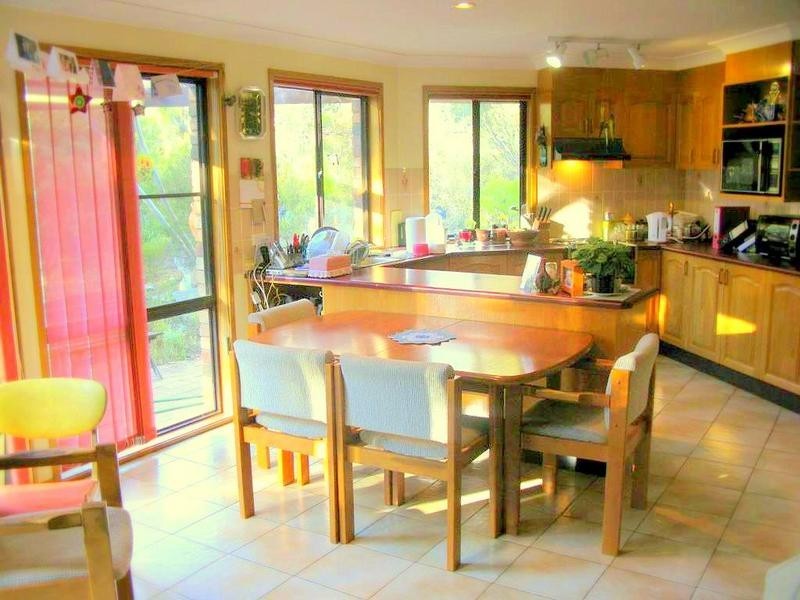 12 LENTARA ROAD, Invergowrie NSW 2350