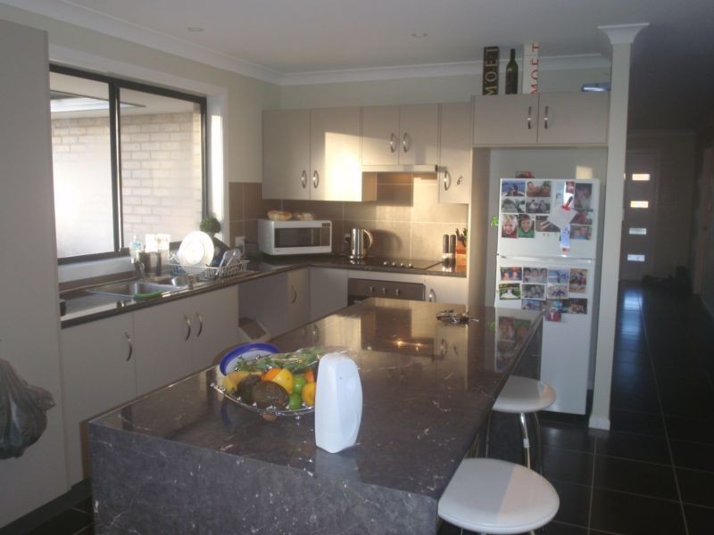 16 Hardman Close, Armidale NSW 2350