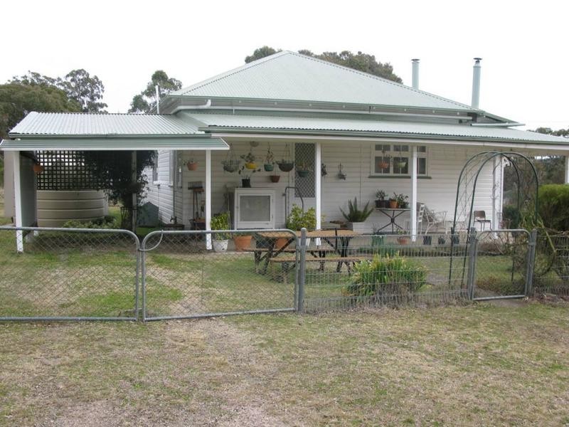 922 PUDDLEDOCK ROAD, Armidale NSW 2350