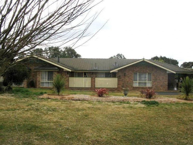 97 THE AVENUE, Armidale NSW 2350