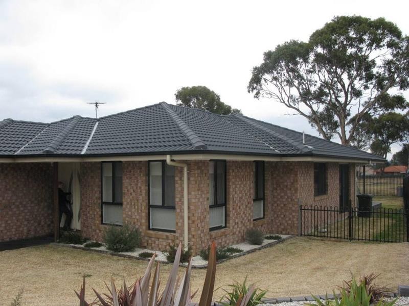 28 DALE CRESCENT, Armidale NSW 2350