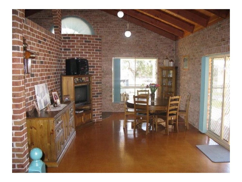 25 SIMMONS ROAD, Armidale NSW 2350