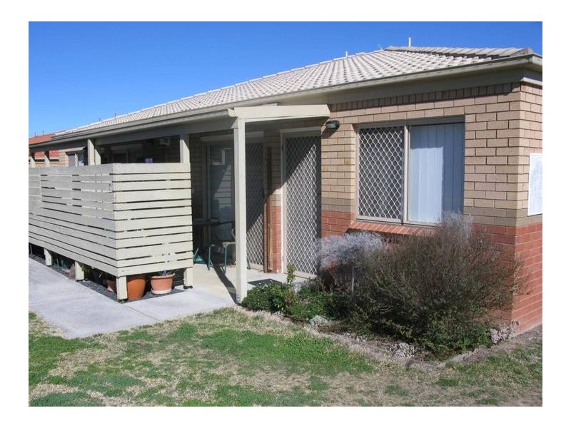 7/80 QUEEN ELIZABETH DRIVE, Armidale NSW 2350