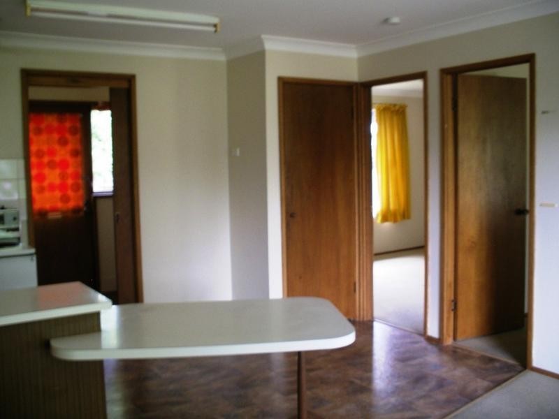 1/2 Robina Crescent, Armidale NSW 2350