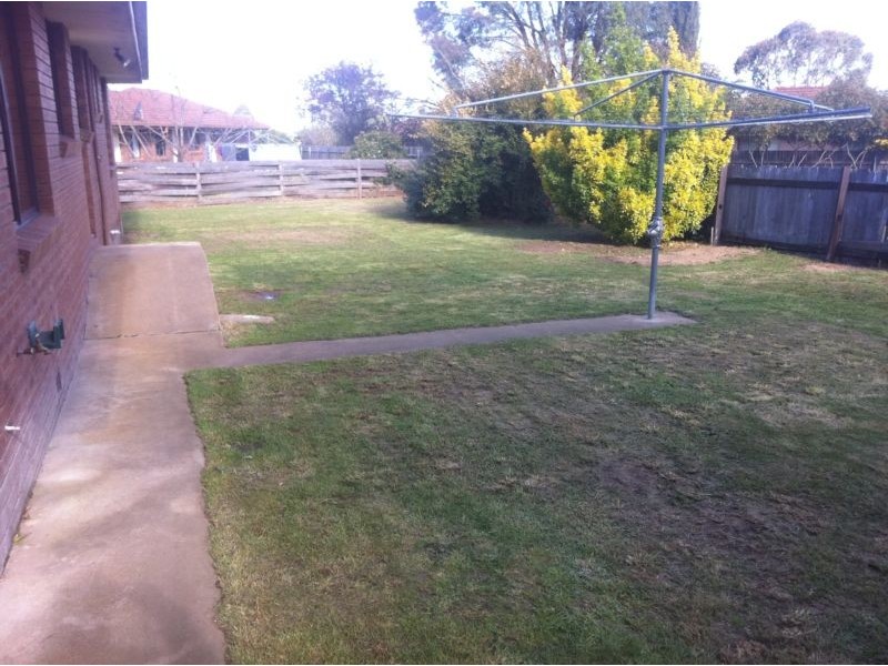 14 Jayne Close, Armidale NSW 2350