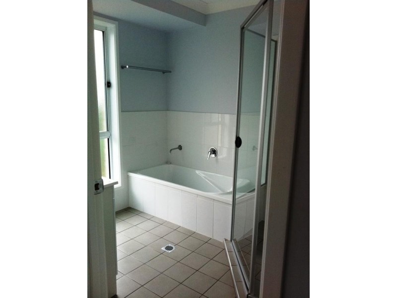 6 Netherton Park Drive, Armidale NSW 2350