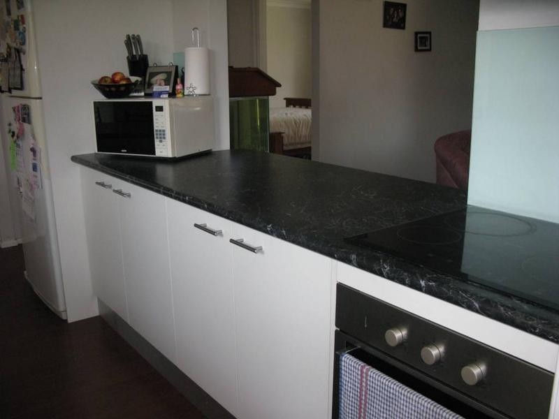 6 CENTENNIAL CLOSE, Armidale NSW 2350