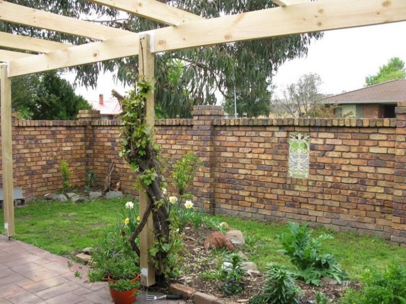 60 MACDONALD DRIVE, Armidale NSW 2350