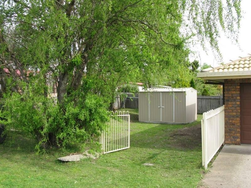 60 MACDONALD DRIVE, Armidale NSW 2350