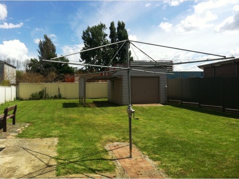 86 Rusden St, Armidale NSW 2350