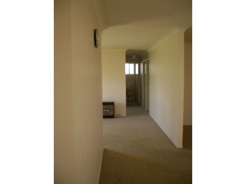 34 VERNA CLOSE, Armidale NSW 2350