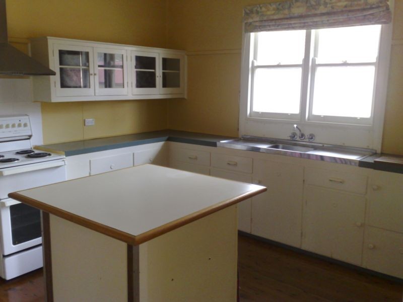 138A Barney Street, Armidale NSW 2350