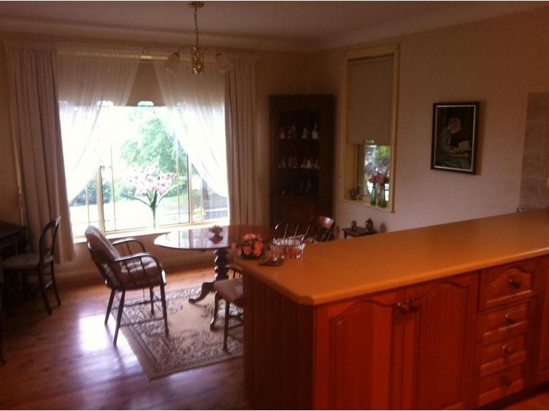 5 Nathenial Pidgeon Drive, Armidale NSW 2350