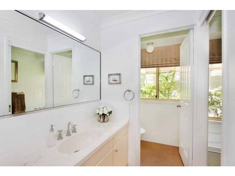 18 THE BOULEVARDE, Armidale NSW 2350