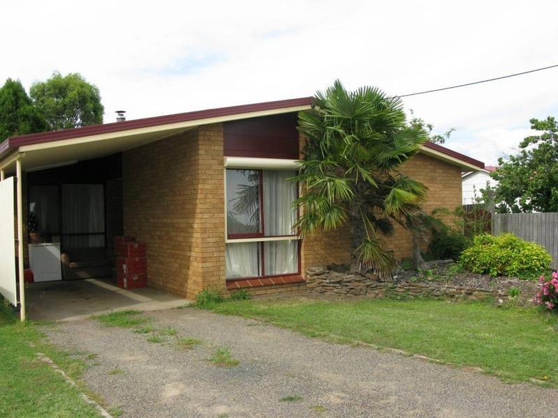 13 BREWERY LANE, Armidale NSW 2350