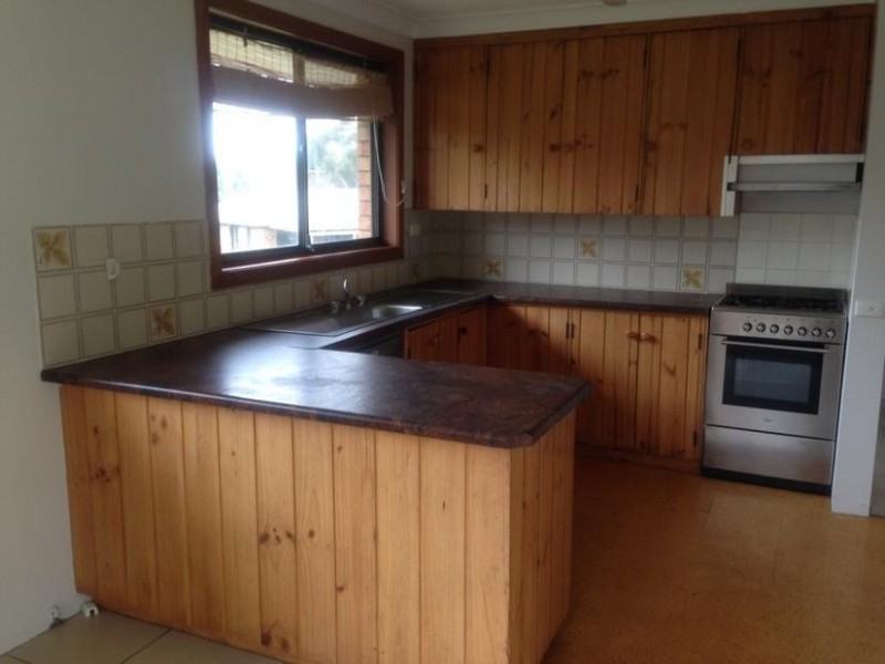 7 Douglas Street, Armidale NSW 2350