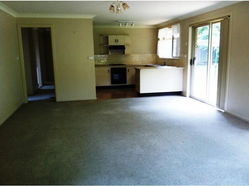 4/87 Queen Elizabeth Drive, Armidale NSW 2350