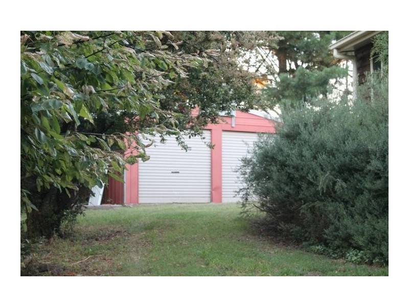 73 HARDINGE STREET, Guyra NSW 2365