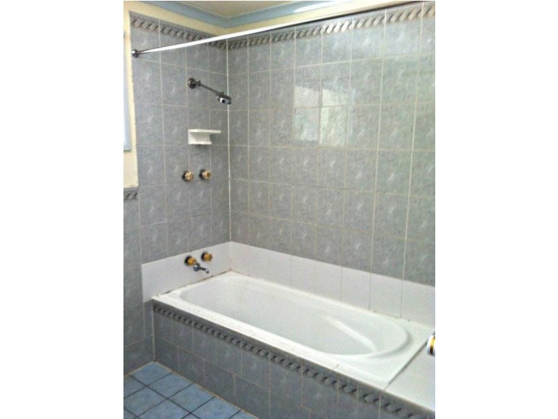 52 MARSH STREET, Armidale NSW 2350