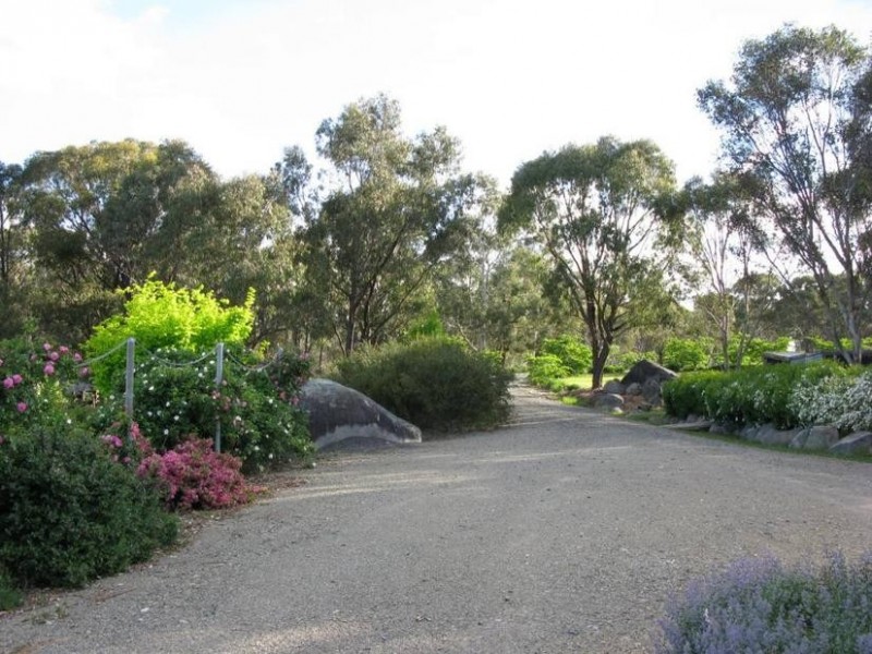 34 PANHANDLE ROAD, Uralla NSW 2358