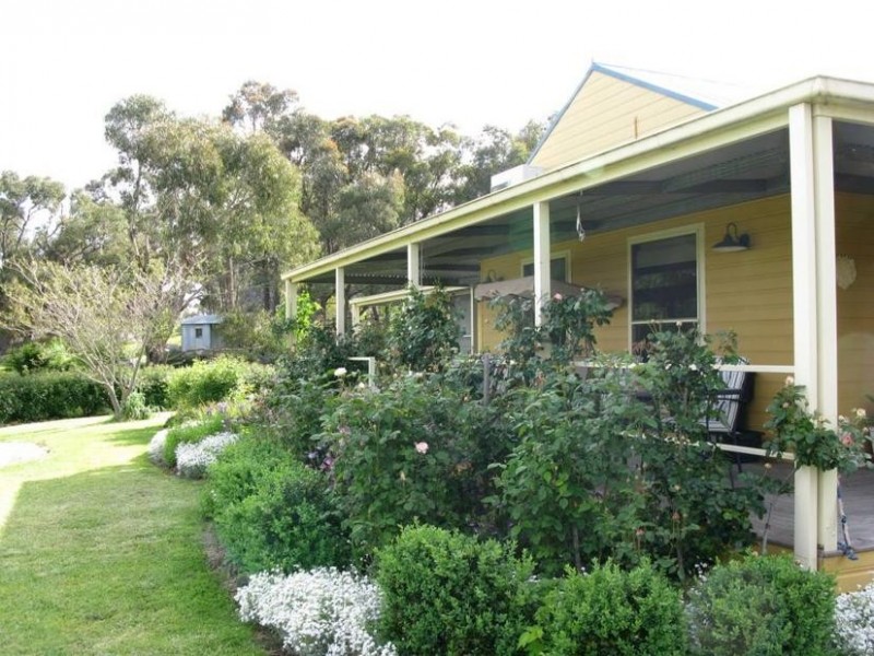 34 PANHANDLE ROAD, Uralla NSW 2358
