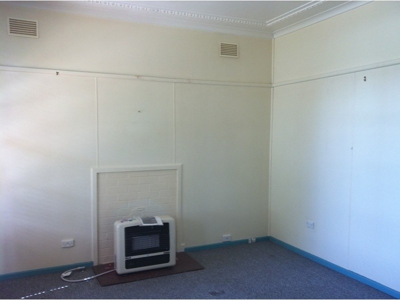 9 ELIZABETH STREET, Armidale NSW 2350