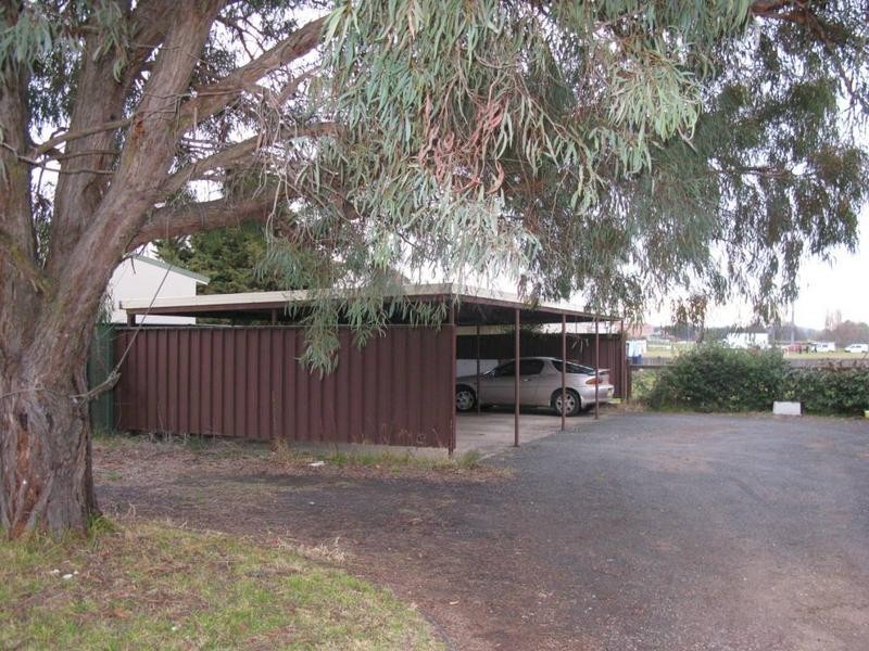 1/82 DOUGLAS STREET, Armidale NSW 2350