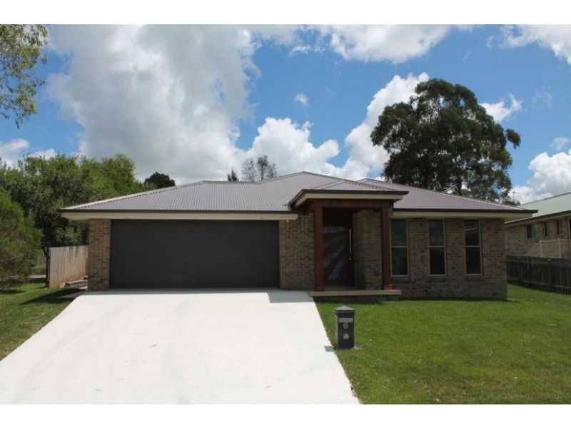 6 ERIN COURT, Armidale NSW 2350