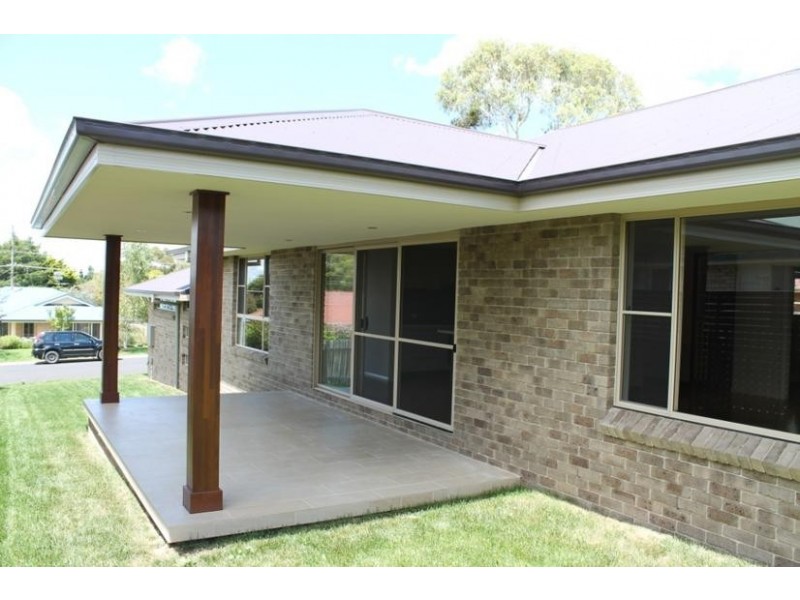 6 ERIN COURT, Armidale NSW 2350