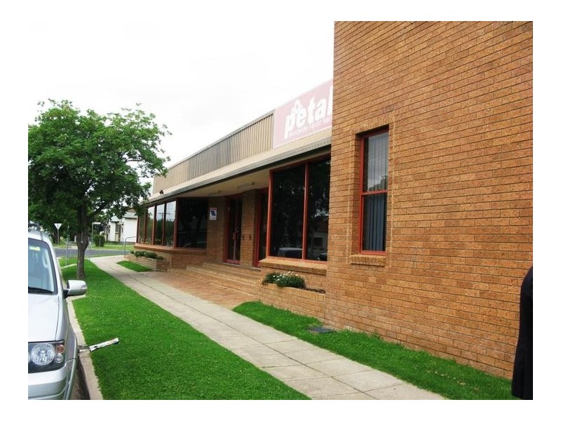2/84-86 Beardy Street, Armidale NSW 2350