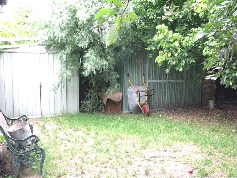 22 TANCREDI STREET, Armidale NSW 2350