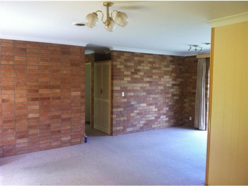 4 Letters Place, Armidale NSW 2350