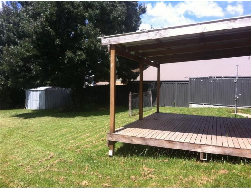 4 Letters Place, Armidale NSW 2350