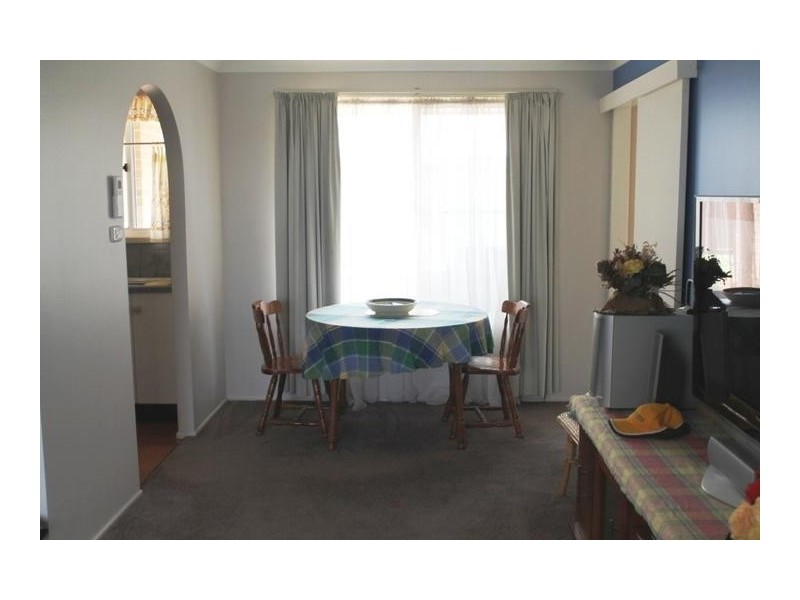 1 PHYLLIS CRESCENT, Armidale NSW 2350