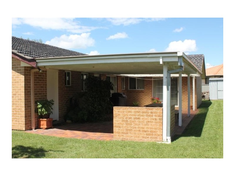 1 PHYLLIS CRESCENT, Armidale NSW 2350
