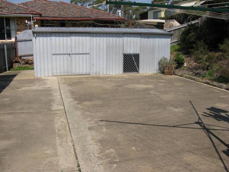 23 JUBILEE ROAD, Armidale NSW 2350