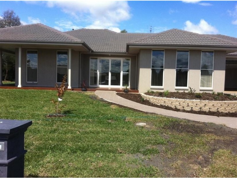 5 Rusden Court, Armidale NSW 2350